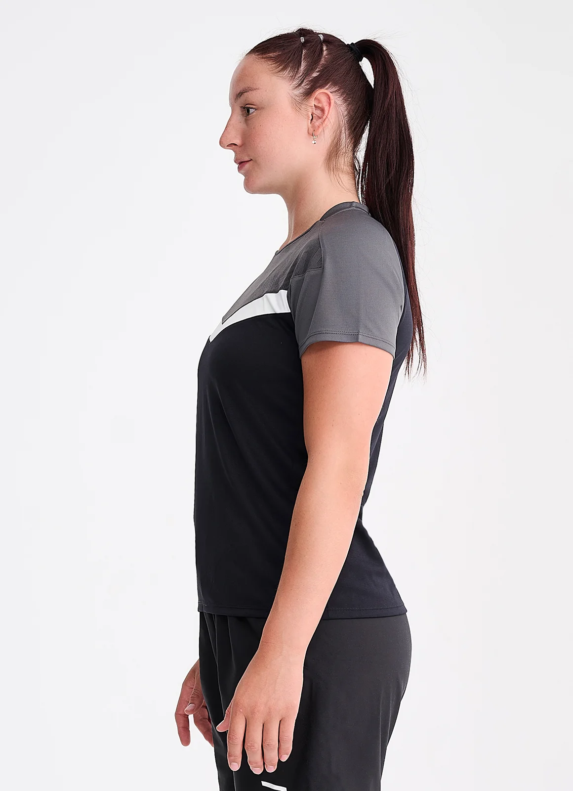 IPPONGEAR_Iconic Teamwear Tee Women_black-anthracite_side
