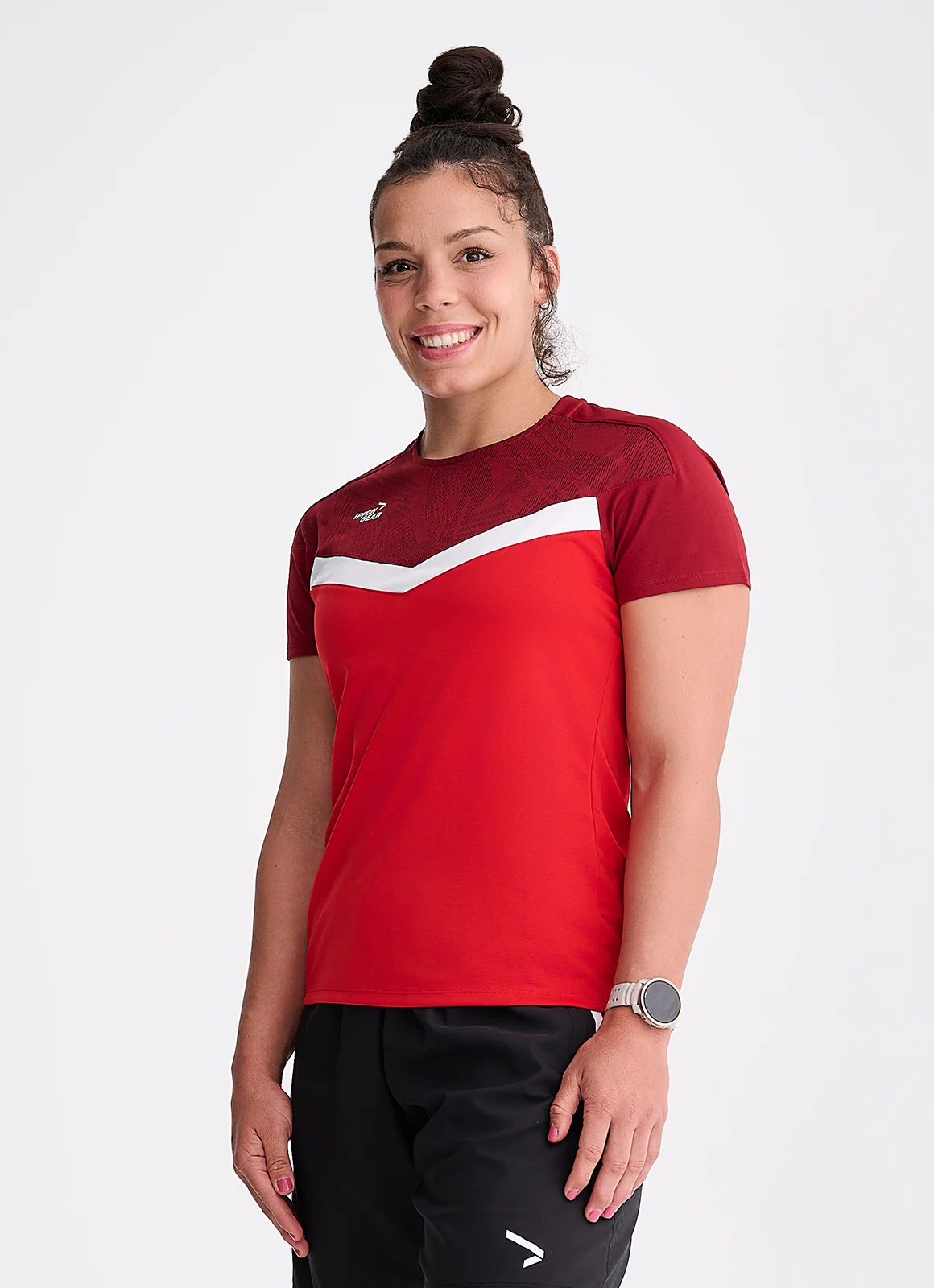 IPPONGEAR_Iconic Teamwear Tee Women_red-burgundy_half side