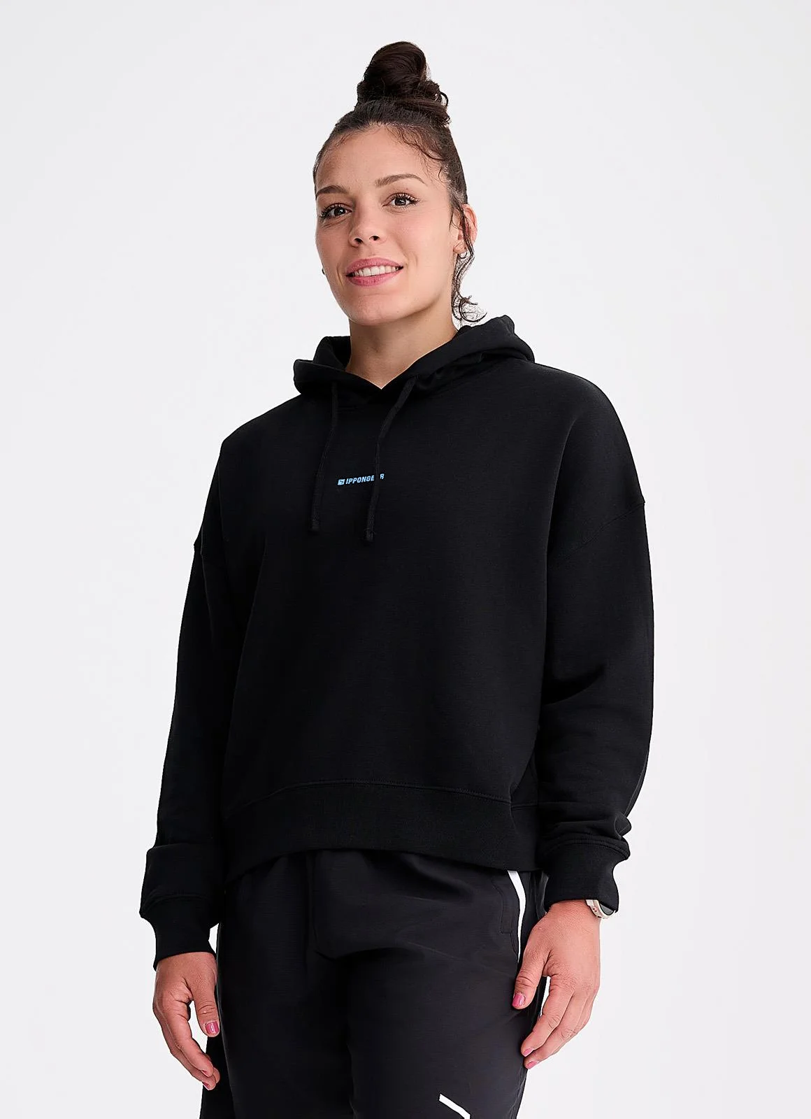 IPPONGEAR_Lifestyle Collection_Women Oversize Hoodie Minimal 2_black_half side