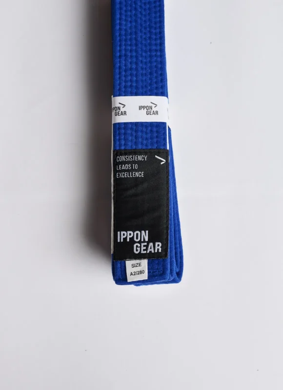 cinturón de color azul para el jiu jitsu brasileño