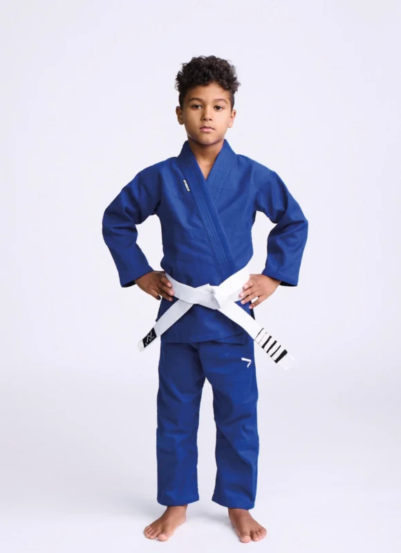 kimono bjj de color azul para niño