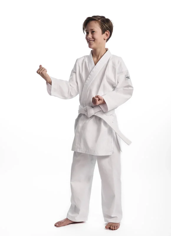 kimono de karate color blanco para niño