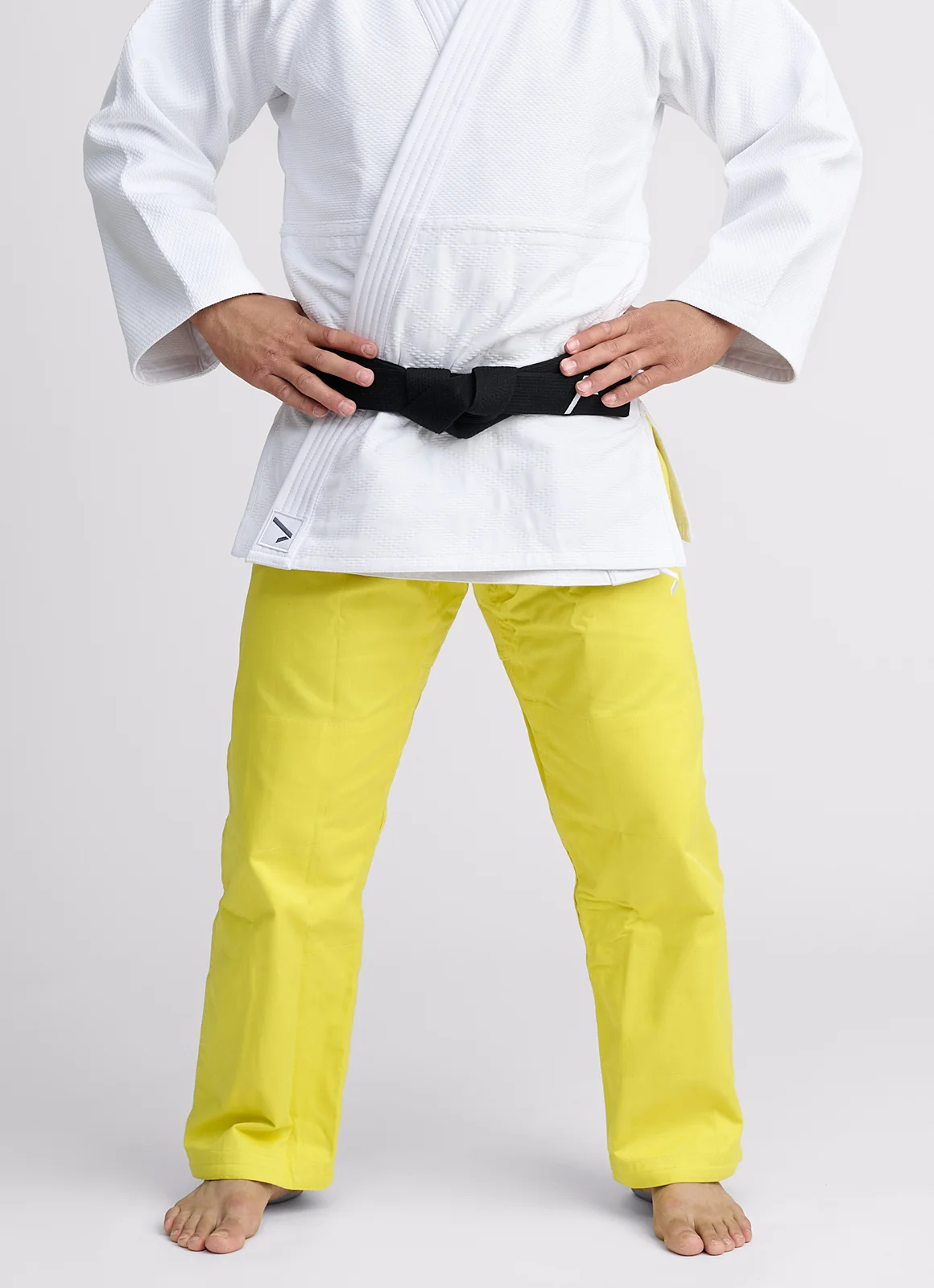 pantalón judo amarillo