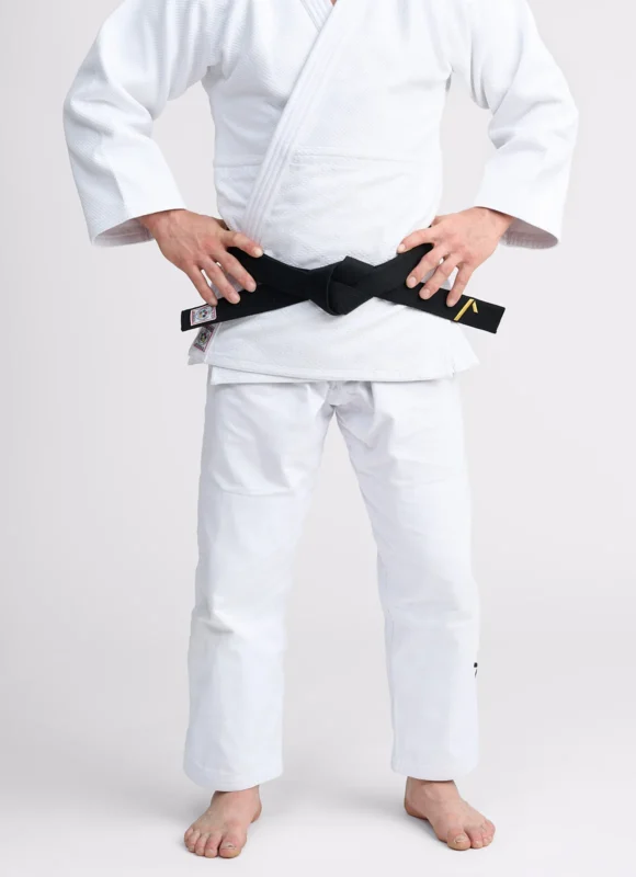 pantalón de judo homologado por la IJF de color blanco